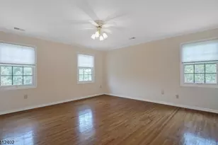 4 Dearburn Ct, Florham Park, NJ 07932 - Photo 9