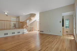 4 Dearburn Ct, Florham Park, NJ 07932 - Photo 3