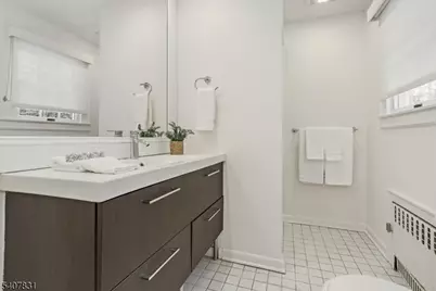 86 Sunset Ave, Verona, NJ 07044 - Photo 15