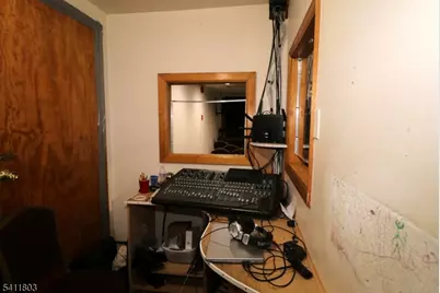 67 Brill St, Newark, NJ 07105 - Photo 13