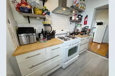 101 73rd St, North Bergen, NJ 07047 - Photo 11