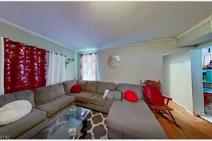 157 N 14th St, East Orange, NJ 07017 - Photo 3