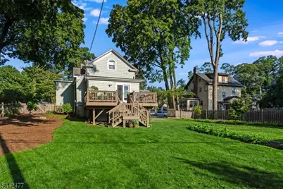 40 Franklin Pl, Montclair, NJ 07042 - Photo 35