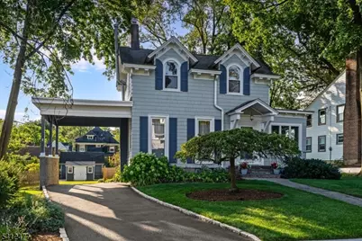 40 Franklin Pl, Montclair, NJ 07042 - Photo 3