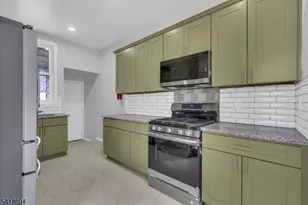 123 Dodd St, East Orange, NJ 07017 - Photo 11