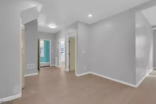 123 Dodd St, East Orange, NJ 07017 - Photo 7