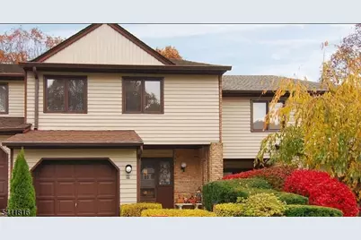 89 Stockton Ct, Parsippany, NJ 07950 - Photo 1