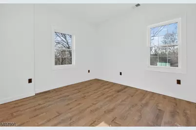 16 Valley View Dr, Rockaway Township, NJ 07866 - Photo 11