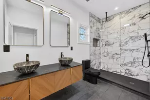 16 Valley View Dr, Rockaway Township, NJ 07866 - Photo 7