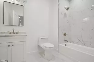 8 Fordham Rd, Livingston, NJ 07039 - Photo 45