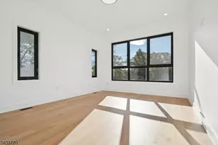 8 Fordham Rd, Livingston, NJ 07039 - Photo 37