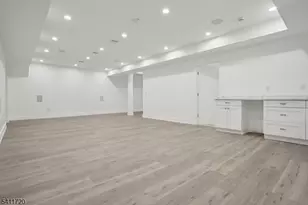 8 Fordham Rd, Livingston, NJ 07039 - Photo 43