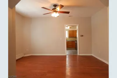 29 Willard St, Pompton Lakes, NJ 07442 - Photo 5