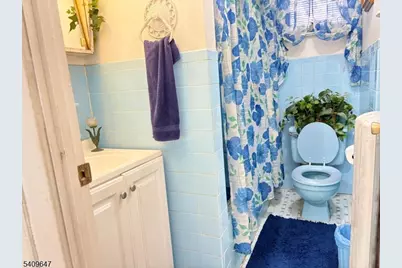 519 Norwood St, East Orange, NJ 07018 - Photo 13