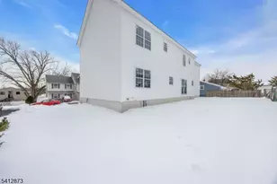 1027 Mereline Ave, Woodbridge Township, NJ 07001 - Photo 11