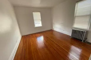 305 Kerrigan Blvd, Newark, NJ 07106 - Photo 5