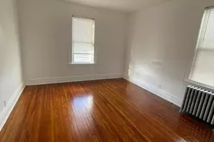 305 Kerrigan Blvd, Newark, NJ 07106 - Photo 3