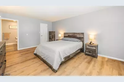 110 Arbor Way, Branchburg Township, NJ 08876 - Photo 11