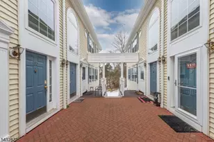 110 Arbor Way, Branchburg Township, NJ 08876 - Photo 3