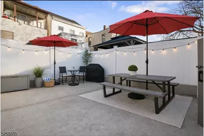 7 Martin St, Paterson, NJ 07501 - Photo 25