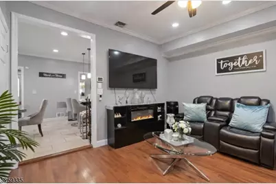 7 Martin St, Paterson, NJ 07501 - Photo 3
