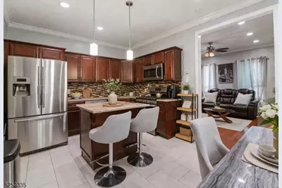 7 Martin St, Paterson, NJ 07501 - Photo 9