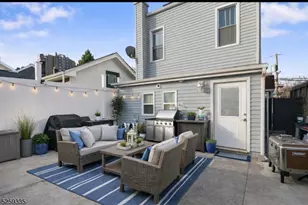 7 Martin St, Paterson, NJ 07501 - Photo 27