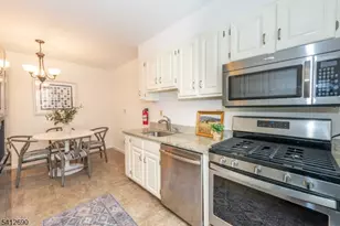 101 Gates Ave, Montclair Twp., NJ 07042 - Photo 11