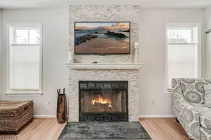 1 Weatherhill Rd, Hamburg, NJ 07419 - Photo 9