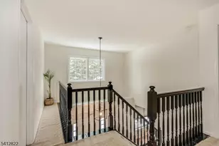 1 Weatherhill Rd, Hamburg, NJ 07419 - Photo 21