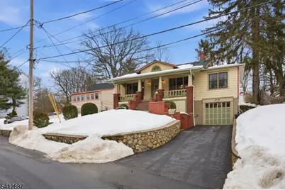 10 Hilltop Trl, Sparta Township, NJ 07871 - Photo 3