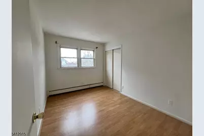 107 Madison Ave, Midland Park, NJ 07432 - Photo 11