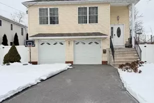 105 Fairchild Ave, Morris Township, NJ 07950 - Photo 1