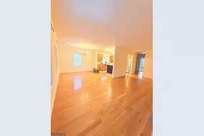 105 Fairchild Ave, Morris Township, NJ 07950 - Photo 3