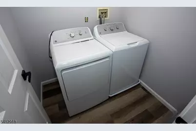 267 Perry Ave, Union Township, NJ 07083 - Photo 37