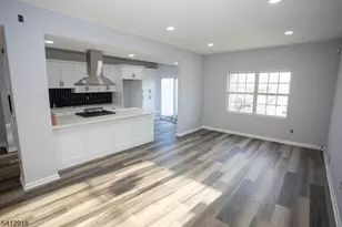 267 Perry Ave, Union Township, NJ 07083 - Photo 9