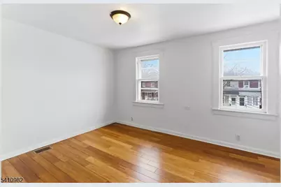 46 W 12th St, Linden, NJ 07036 - Photo 13