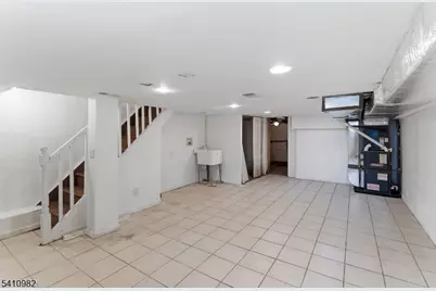 46 W 12th St, Linden, NJ 07036 - Photo 17