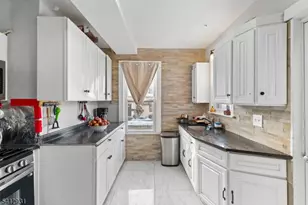 221 E Westfield Ave, Roselle Park, NJ 07204 - Photo 17