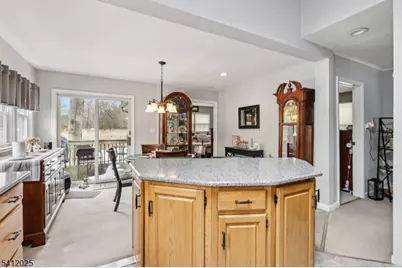 19 Honeyman Pl, Berkeley Heights Township, NJ 07922 - Photo 13