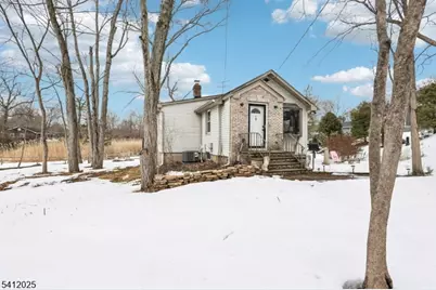 19 Honeyman Pl, Berkeley Heights Township, NJ 07922 - Photo 3