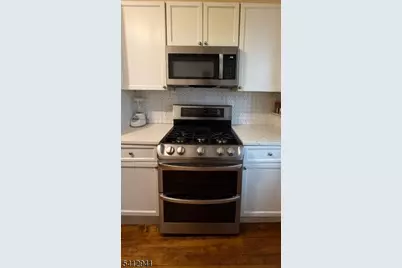 325 79th St, North Bergen Twp., NJ 07047 - Photo 13