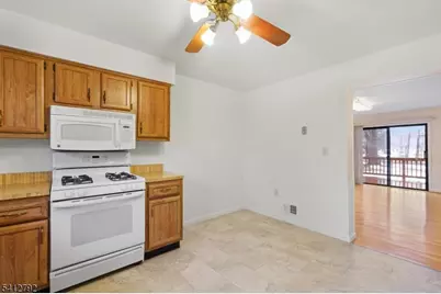 91 Devonshire Ct, Hillsborough Township, NJ 08844 - Photo 7