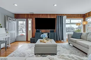 381 Dogwood Dr, Union Township, NJ 07083 - Photo 3