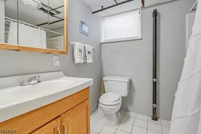 381 Dogwood Dr, Union Township, NJ 07083 - Photo 25