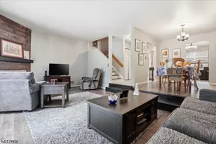 76 Hickory Way, Mount Arlington, NJ 07856 - Photo 5