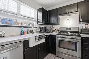 76 Hickory Way, Mount Arlington, NJ 07856 - Photo 9