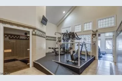 317 Kensington Ln, Livingston Twp., NJ 07039 - Photo 19