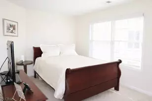 317 Kensington Ln, Livingston Twp., NJ 07039 - Photo 15