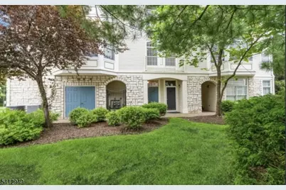 317 Kensington Ln, Livingston Twp., NJ 07039 - Photo 1